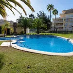 아파트 Caleta, Atico, 3 Frente Al Mar, By Bookindenia