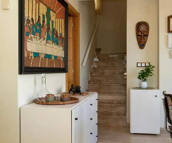 Apartament Caleta, Atico, 3 Frente Al Mar, By Bookindenia